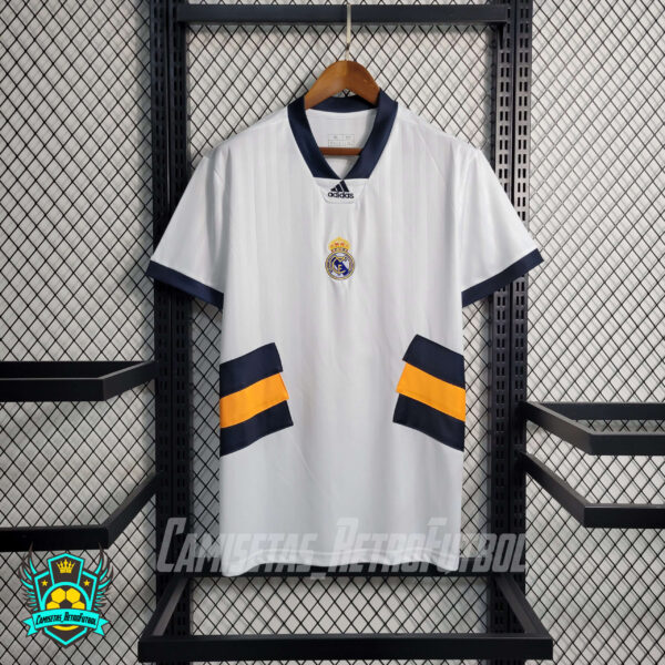 Camiseta Retro Real Madrid CF Fanswear Icon