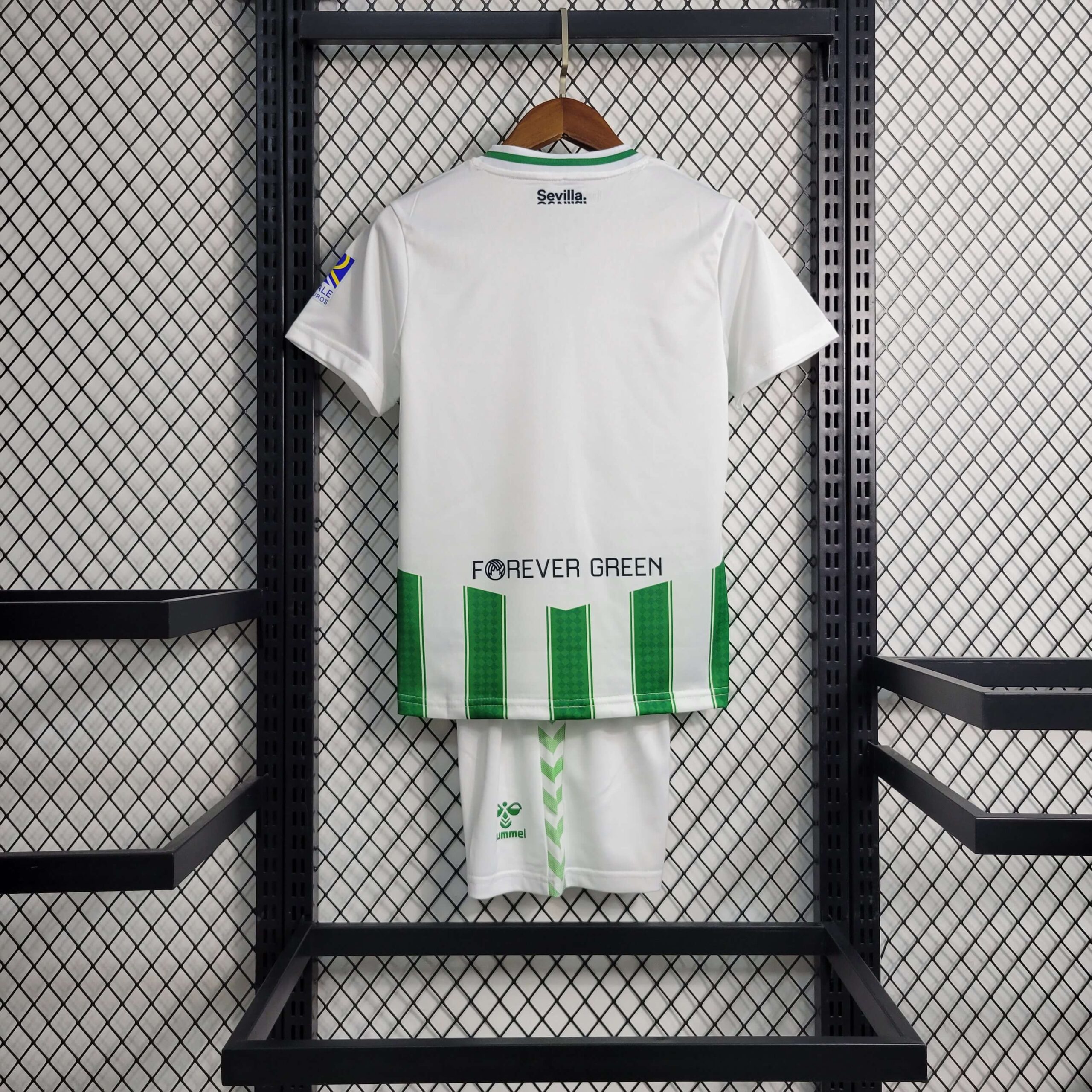 Camiseta y pantalón niños Real Betis Balompié 2023/2024 Local - Camisetas  RetroFutbol