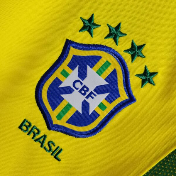 Camiseta Retro Brasil 2002 Local