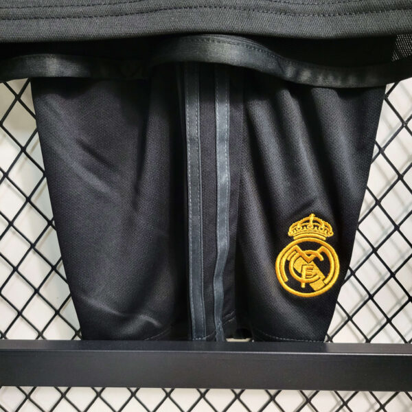 Camiseta y pantalón niños Real Madrid CF 2023/2024 Tercera