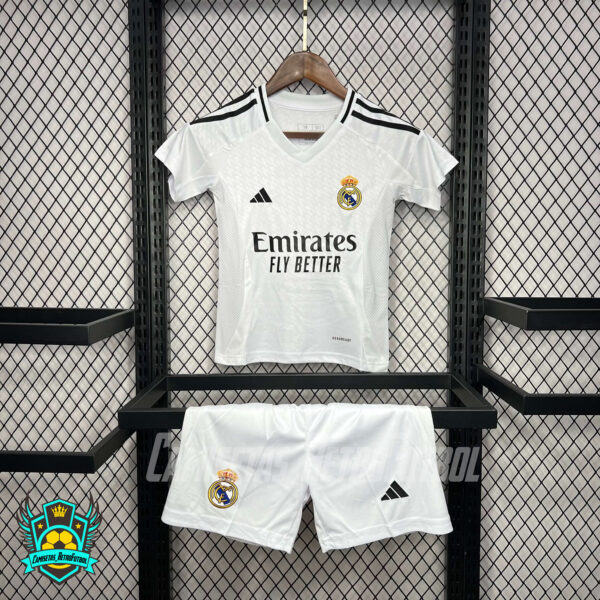 Camiseta y pantalón niños Real Madrid CF 2024/2025 Local