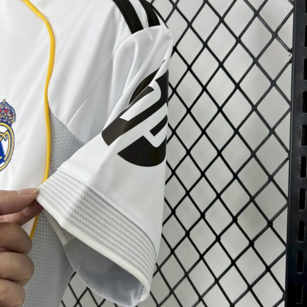 Camiseta Real Madrid CF 2025/2026